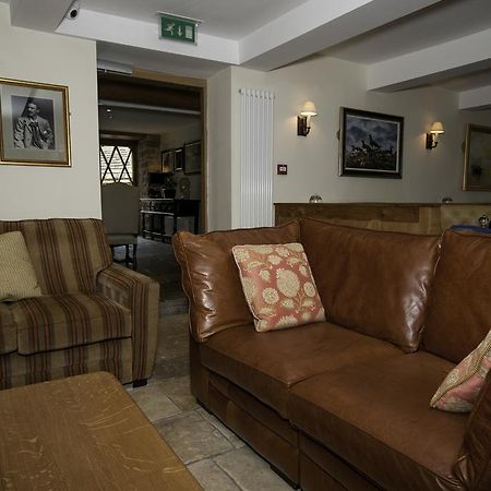 The Fleece Inn Shireshead ภายนอก รูปภาพ