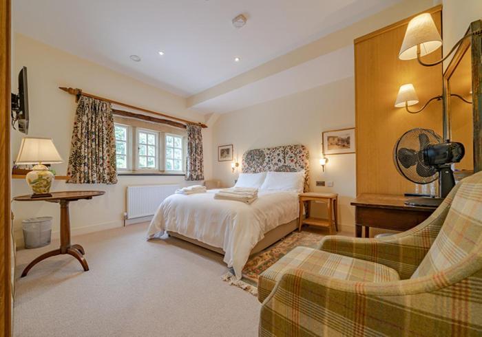 The Fleece Inn Shireshead ภายนอก รูปภาพ