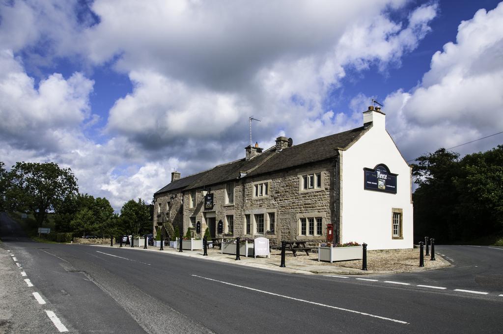 The Fleece Inn Shireshead ภายนอก รูปภาพ