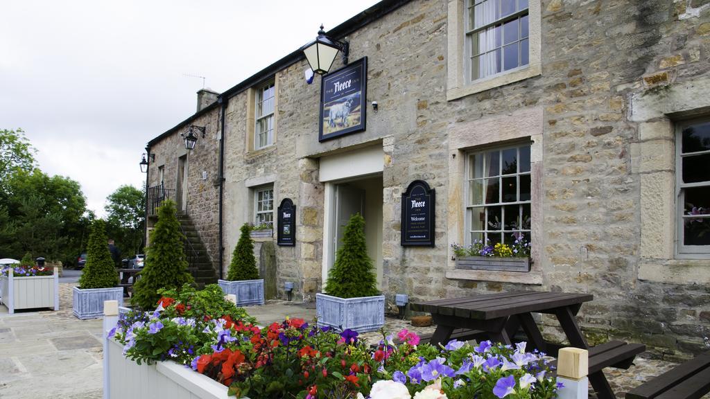 The Fleece Inn Shireshead ภายนอก รูปภาพ